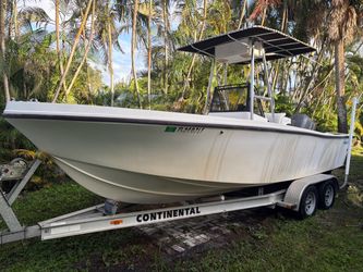 21 foot Mako fishing boat