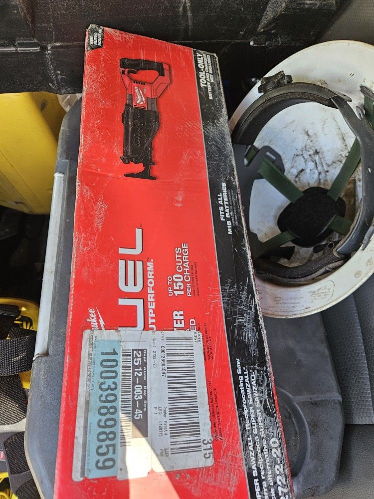 Milwaukee M18 Fuel Sawzall