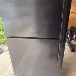 Refrigerator Can Deliver