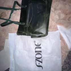 Brand new leather purse $25