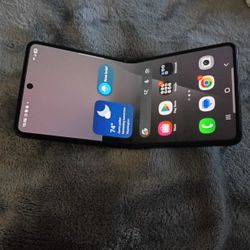 Samsung Z Flip 7 ( T..Mobile ) Only 