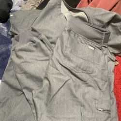 Graphite Figs Scrubs 