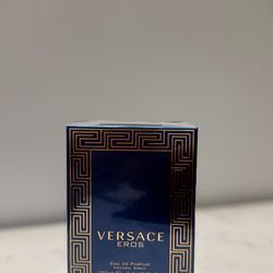 VERSACE EROS 🩵🤩 Cheaper than in the store!! 💲💲