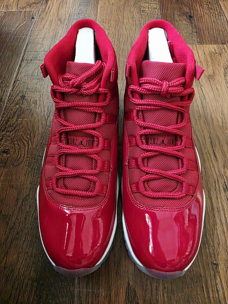 Jordan 11s win like 96 DS sz 9.5 $275
