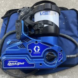 Graco Ultra Quickshot Airless
Sprayer W/a Brand New 5 Ah Battery Y
Charger 7