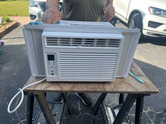 GE 6000 BTU window air conditioner