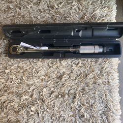Pittsburgh Torque Wrench 3/8 Drive