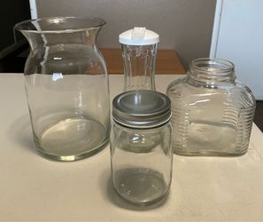 GLASS CONTAINERS KITCHEN