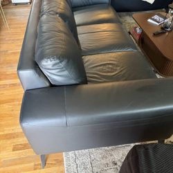 Couch Set  Woodburn Oregon 