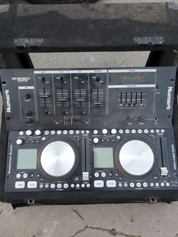 NuMark DM-1090X 2Ch Mixer/American Audio DCD-PRO1000