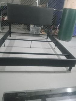 Queen Size Black Leather Headboard Footboard Sideboard And Slacks