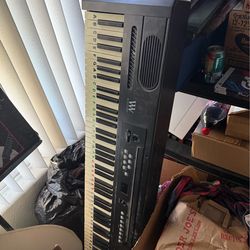 Full size Williams weighted key electric piano/strings/organ/etc.