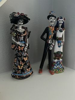 Talavera Catrina figurines