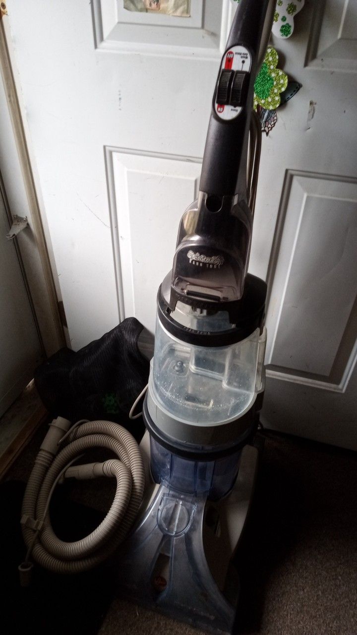 Hoover Carpet Cleaner Vacuum With Accessories Works Good $70.00