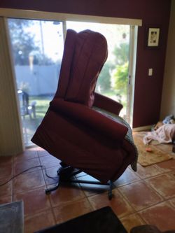 Furniture/Recliner lift