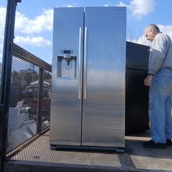 Samsung Refrigerator 