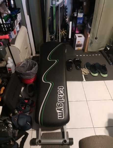 Total Gym Supreme, Adjustable Bench, Squat Rack, Step Platform, Olympic Bars & Weights, Bumper Plates, Weight Station Tower