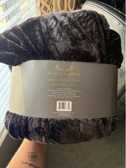 Velvet Throw