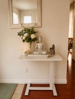 Modern Entryway Set – Table + Large Mirror + Buddha