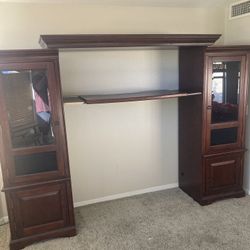 Entertainment Unit With Adjustable Shelf