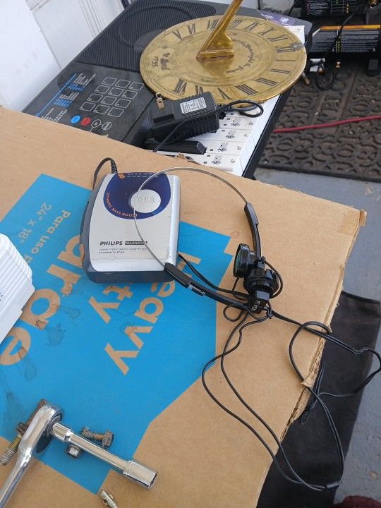 Philips Magnanavox Stereo Am Fm Cassette