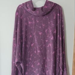 LULAROE LARGE WOMANS PURPLE / PINK WRAP SWEATER