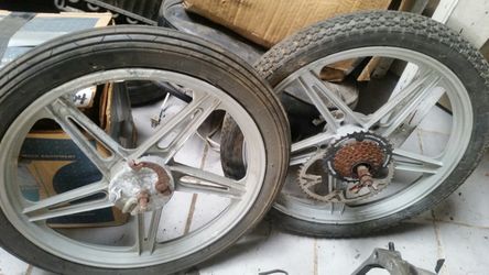Bike wheels
