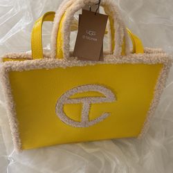TELFAR UGG PURSE