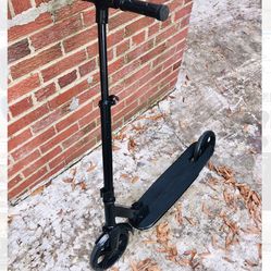 LoveSeat For Sale!!📲✅