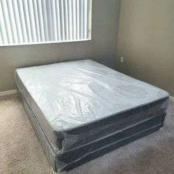NEW QUEEN-SIZE MATTRESS AND BOX SPRING 💤