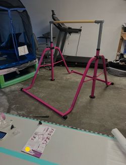 Gymnastics bar