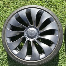 1 Tesla Model Y Uberturbine 21” Performance wheel