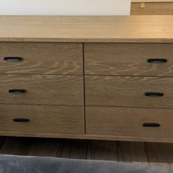 West Elm Dresser And Night Stands 