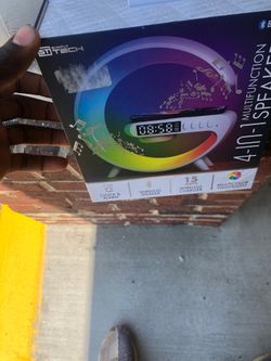 Lees clock,charge and light Meet up only