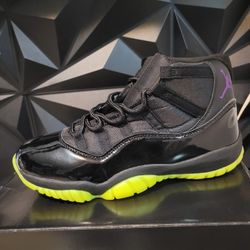 Jordan 11s
