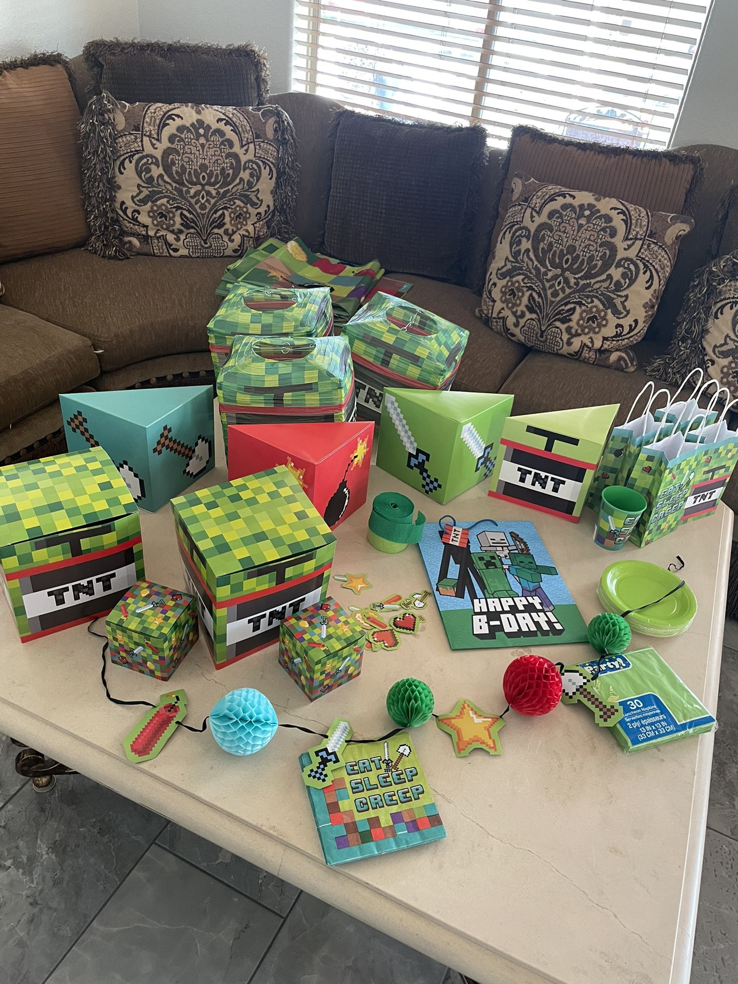 Minecraft Birthday Decorations for Sale in Las Vegas, NV - OfferUp