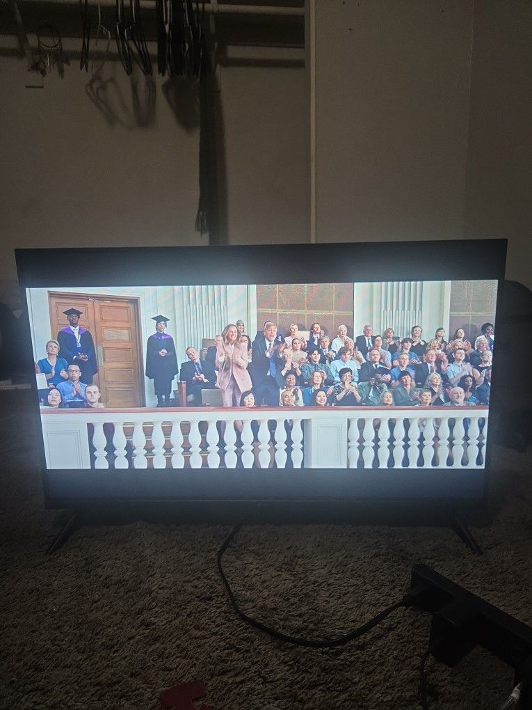 LG SMART AI THINQ TV