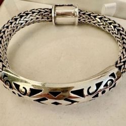 Sterling 925 Rope Chain Unisex 8” Bracelet 56.04grams   Elevate your jewelry collection with this stunning rope chain bracelet, crafted from high-qual