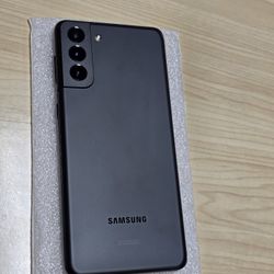 Samsung S21 Plus Unlocked 128GB.  Firm Price. 