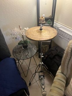 Pearl Hi-Hat Stand with Cymbal