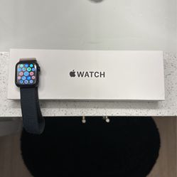 Apple Watch SE ( 2nd generation )