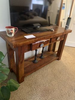 Solid wood TV stand