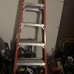 6 Ft Ladder Fiberglass
