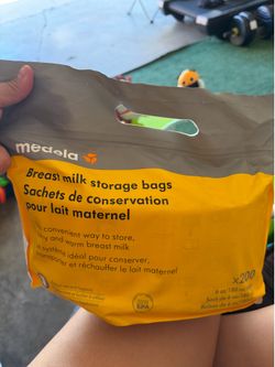 Breast milk storage bags x200