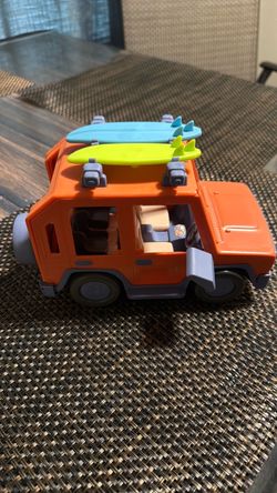 Bluey jeep