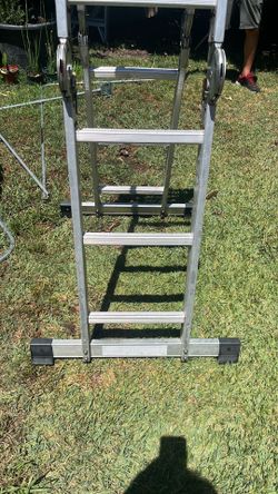 LADDER 12 FT