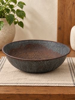 ANTIQUE METAL GRAIN SIEVE COLANDER   Large Rustic Planter Bowl