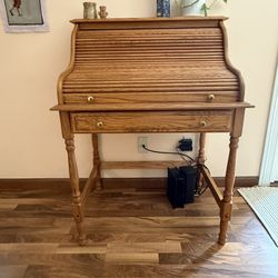 Roller Desk