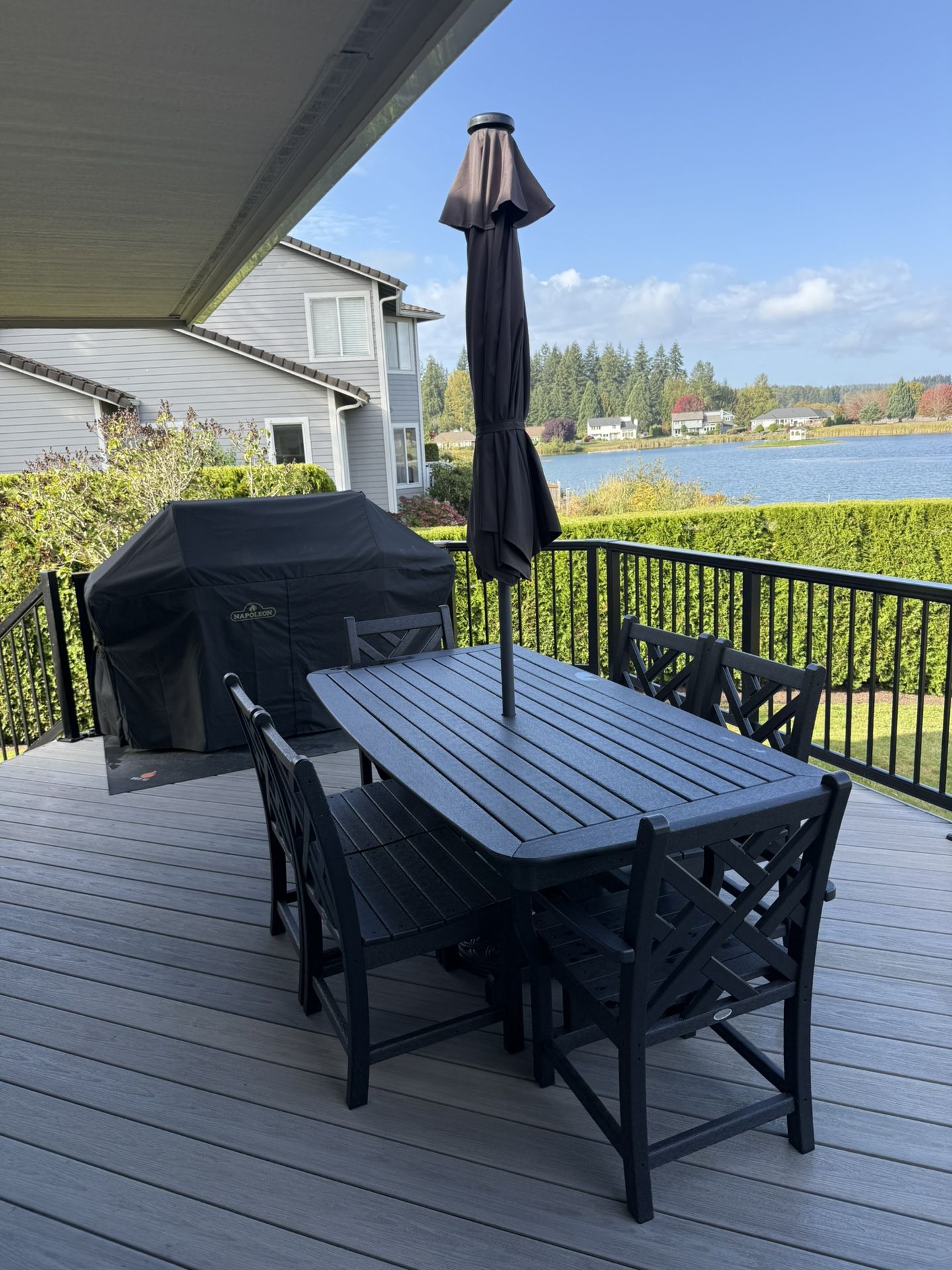 Deck Table And 6 Chairs!