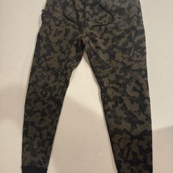 Nike Tech Jogger Pants Camo Sz large
